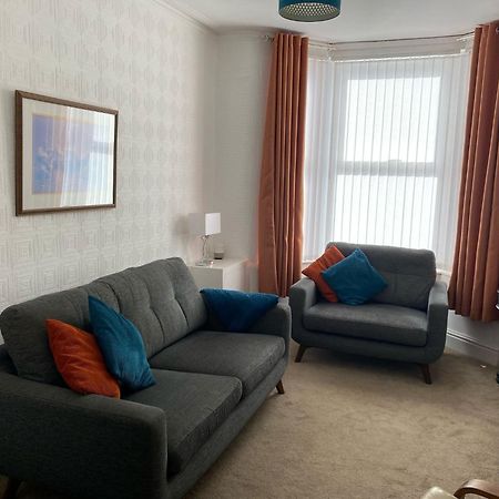 39 Cowley Road Villa Ливърпул Екстериор снимка