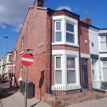 39 Cowley Road Villa Ливърпул Екстериор снимка