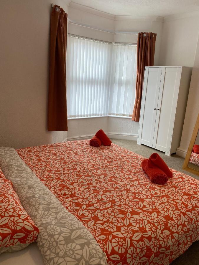 39 Cowley Road Villa Ливърпул Екстериор снимка