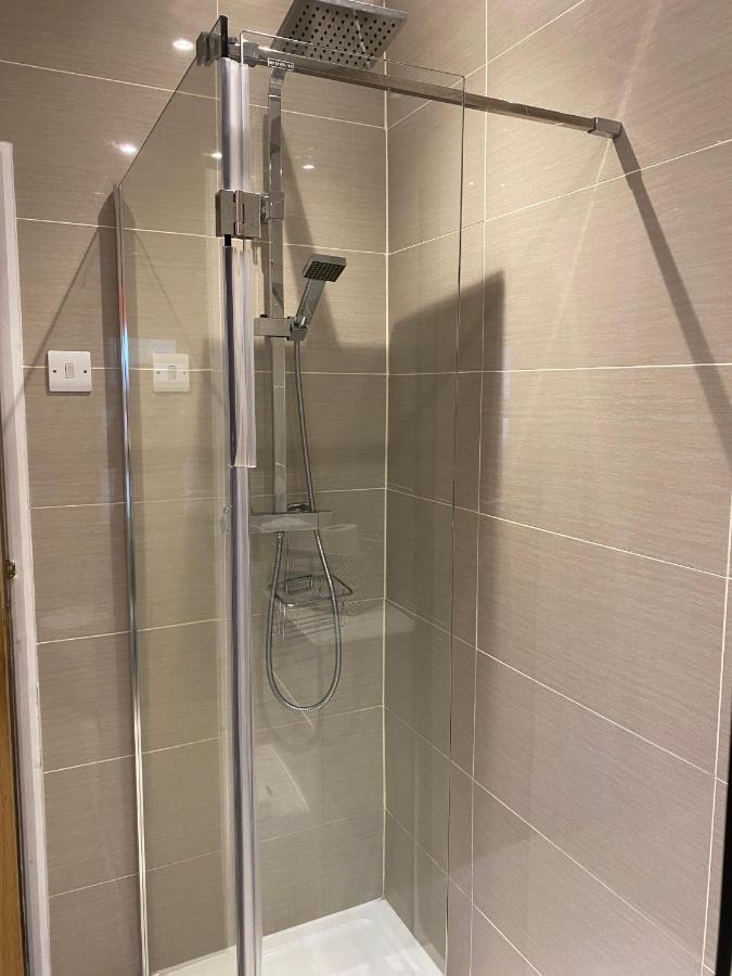 39 Cowley Road Villa Ливърпул Екстериор снимка