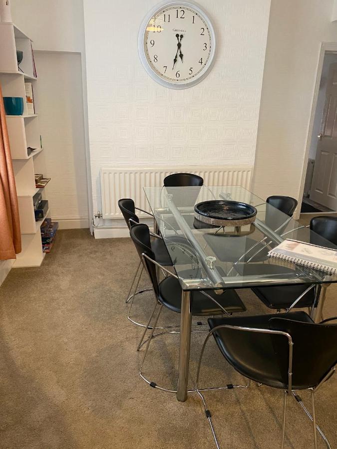 39 Cowley Road Villa Ливърпул Екстериор снимка